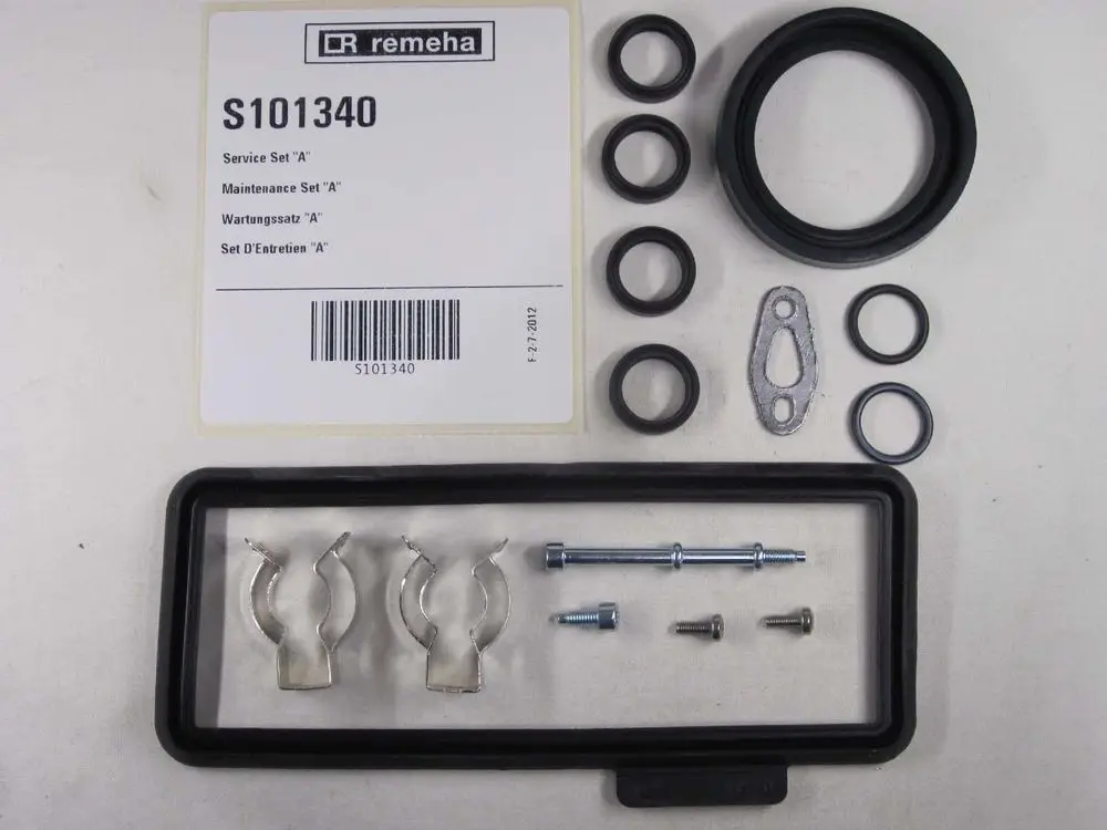Set mit Dichtungen und Montagesatz von Remeha, bestehend aus verschiedenen O-Ringen, Schrauben und Montageschrauben in einer aufgefalteten Anordnung.
